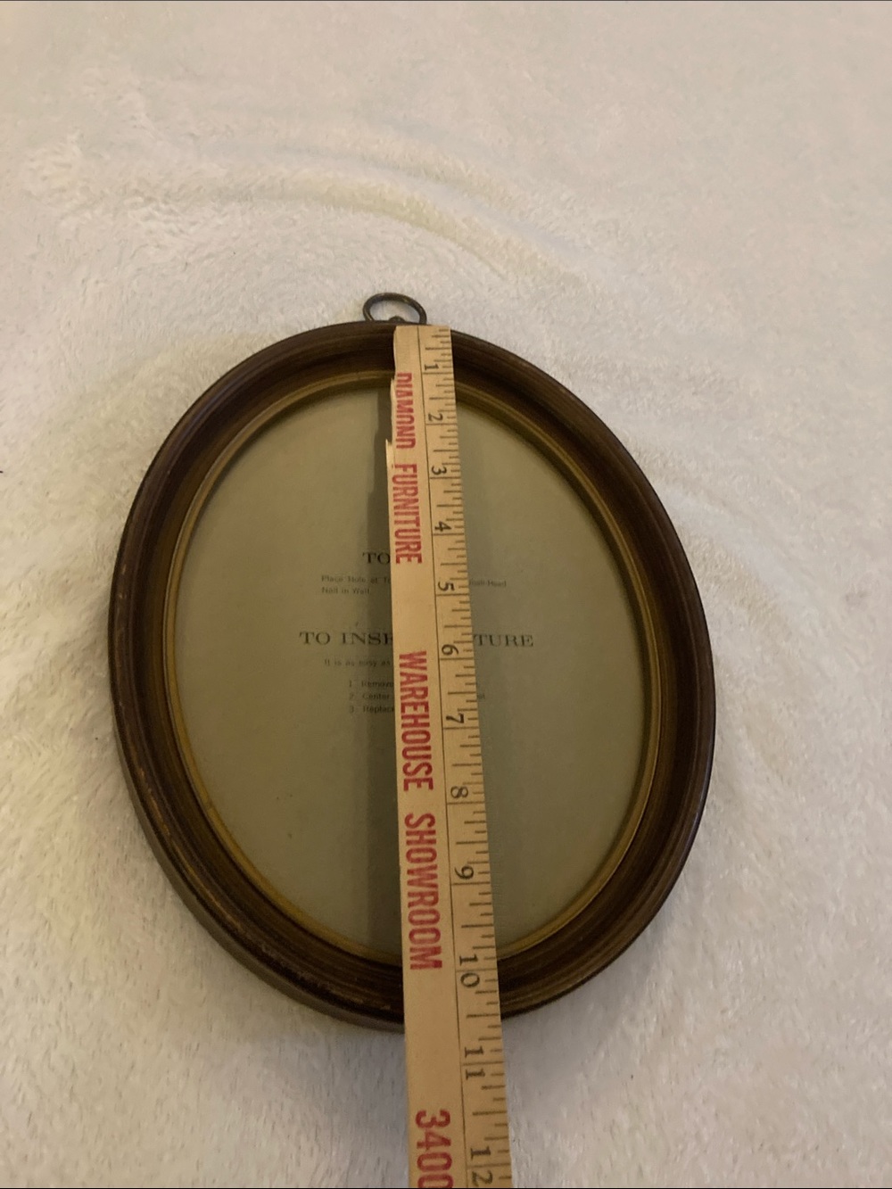 Oval faux Wood-Framed Wall Picture Frame in Brown